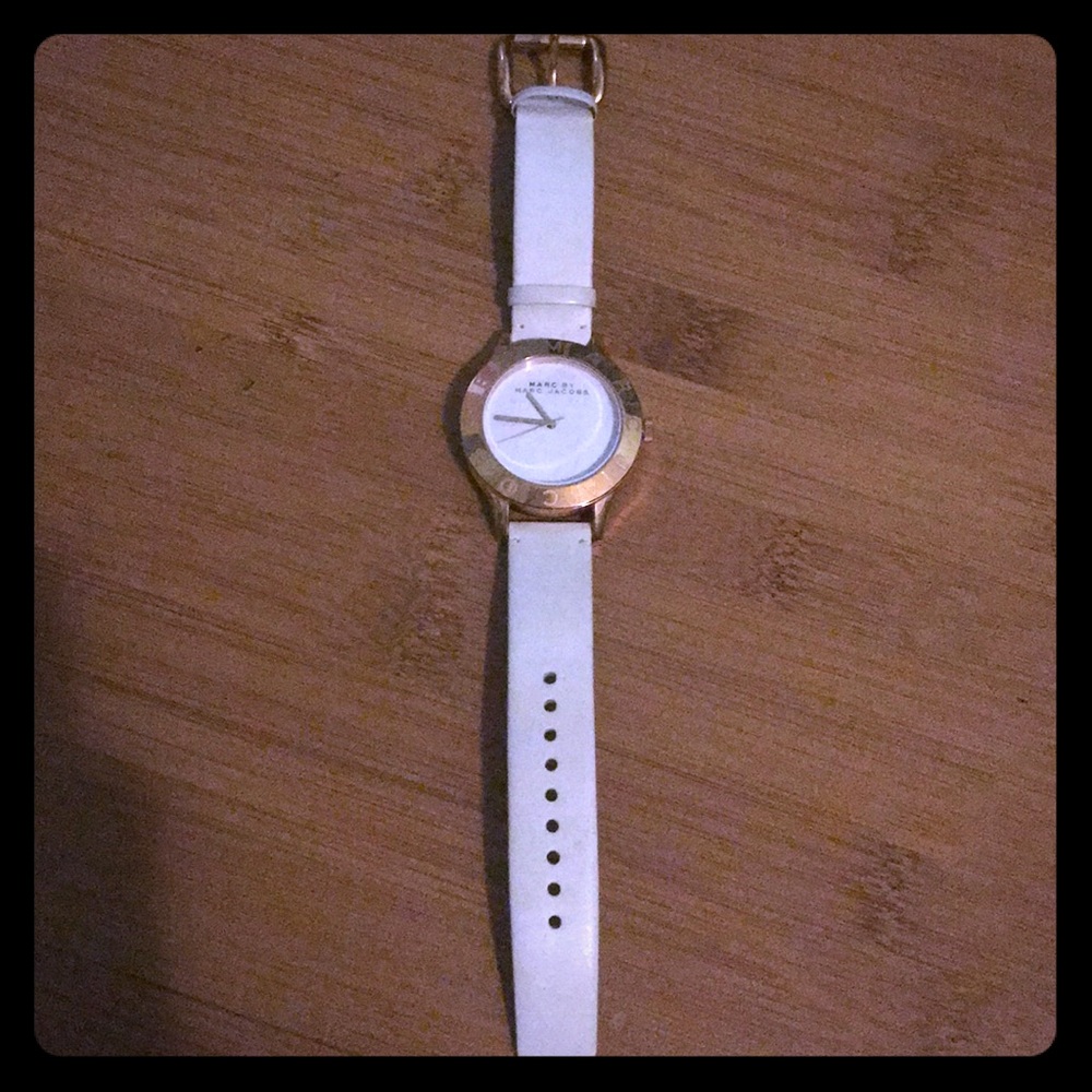 Marc Jacobs white leather watch